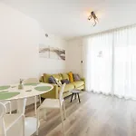 Apartment Wave Island Rap I9 *